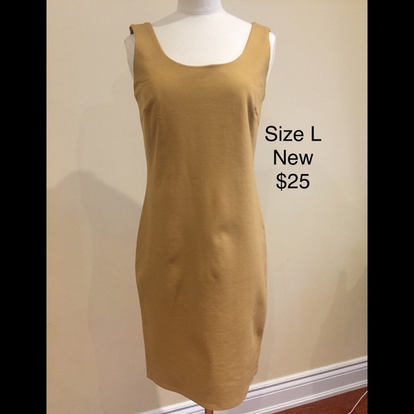 Dress - Picture 1 of 2